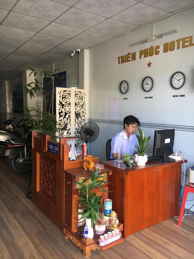 Khach San Thien Phuc Hotel Ca Mau Exterior photo